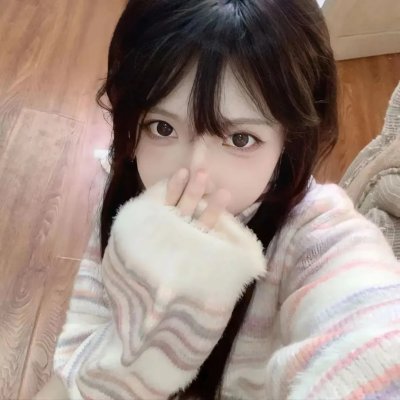 色肉毒蝎女